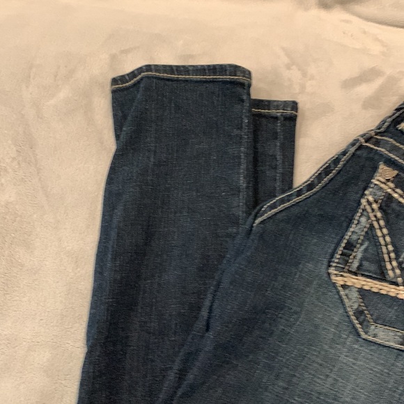 Buckle denim Payton skinny jeans size 26. - Picture 3 of 4